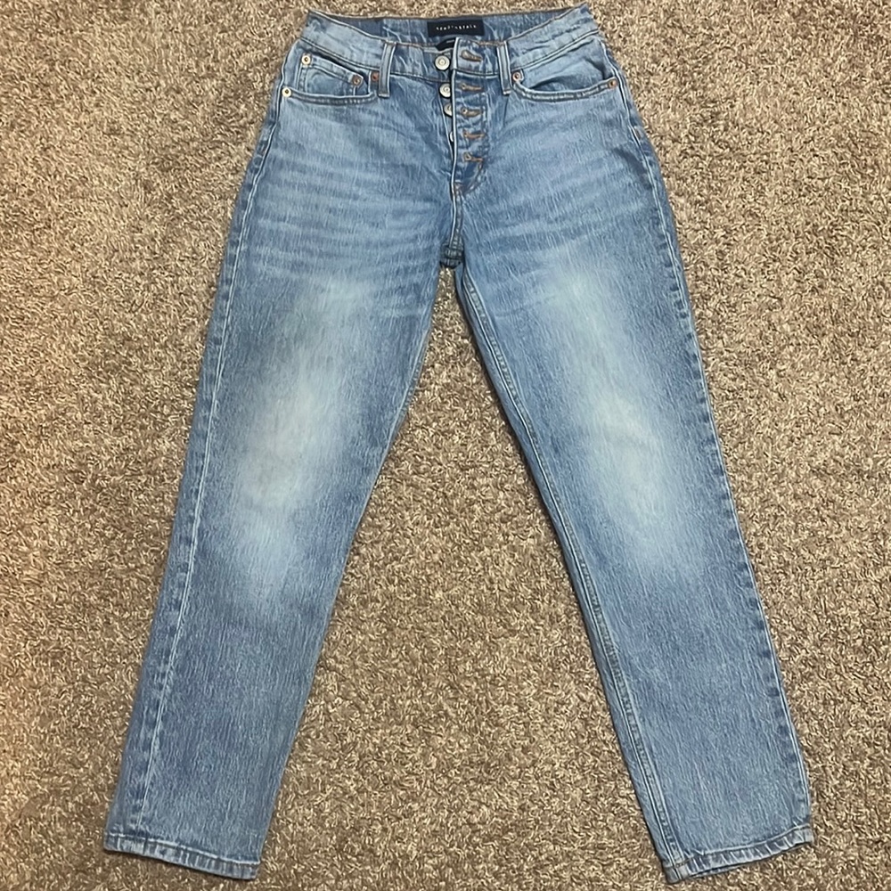 Women’s Size 0 AEROPOSTALE Mom Jeans